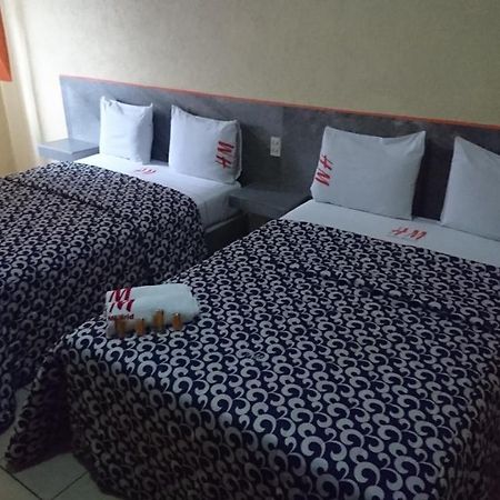 Hotel Madrid غوادالاجارا المظهر الخارجي الصورة