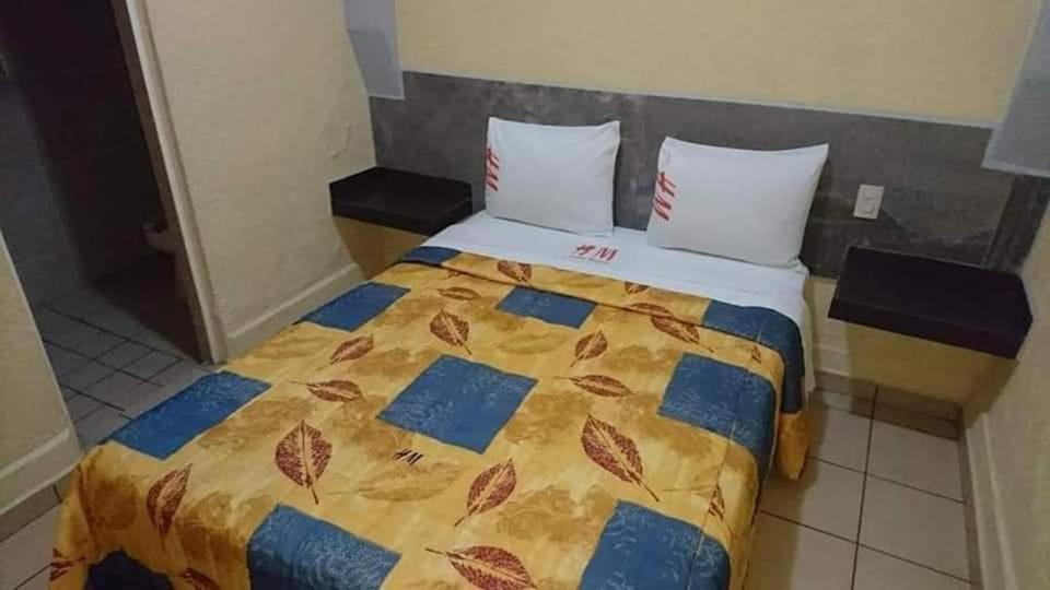 Hotel Madrid غوادالاجارا المظهر الخارجي الصورة