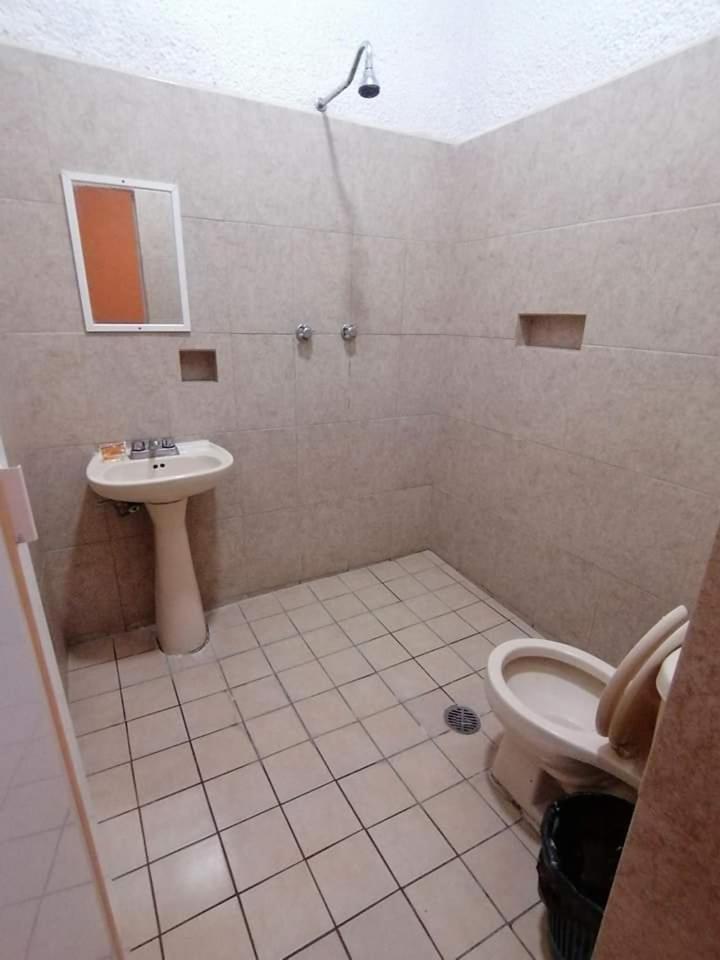Hotel Madrid غوادالاجارا المظهر الخارجي الصورة
