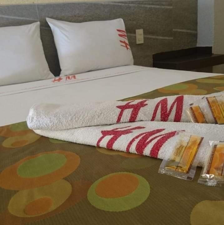 Hotel Madrid غوادالاجارا المظهر الخارجي الصورة