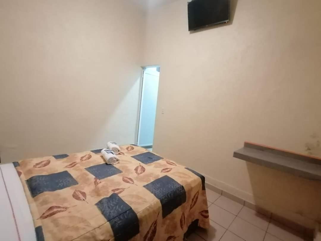 Hotel Madrid غوادالاجارا المظهر الخارجي الصورة